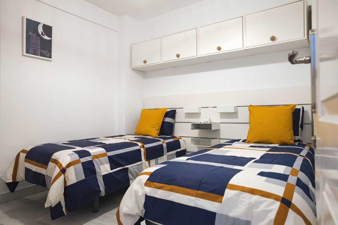 Atico Terraza Torre Tavira Apartment Кадис Екстериор снимка